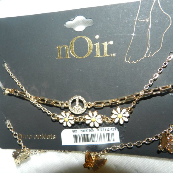 Noir Charm Anklets 3 Pc Set 🌼Daisies🦋Butterflies ☮️Peace sign set 🆕/NWT! - Picture 3 of 6